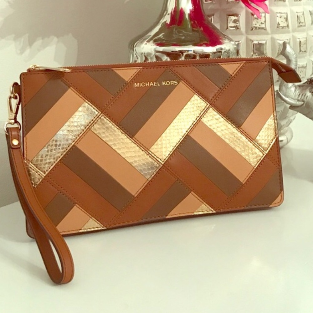 Clutch bag